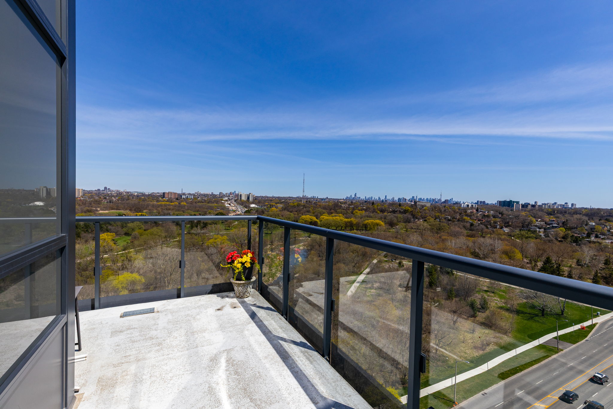 Toronto property showcase — delivered property photograph 28
