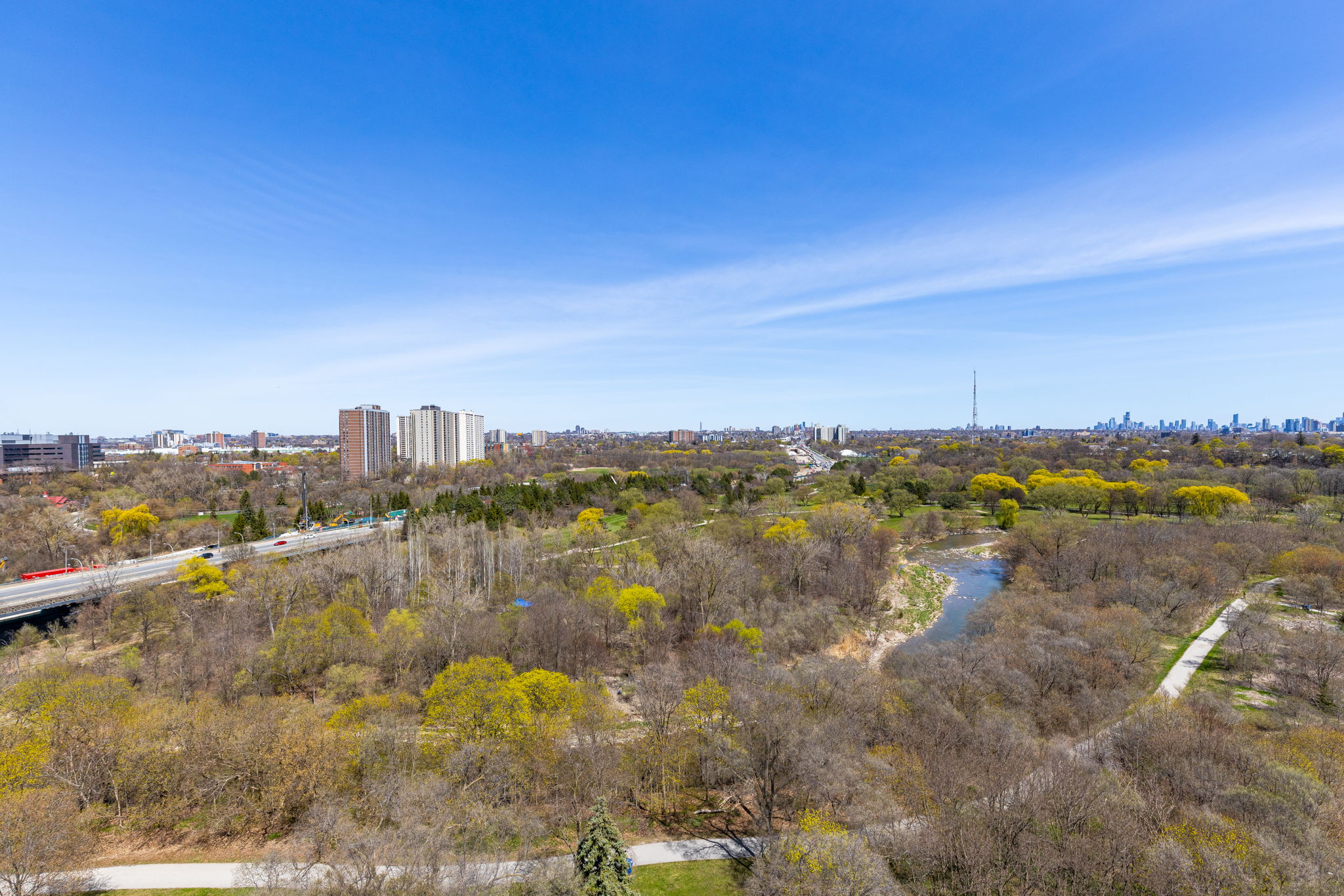 Toronto property showcase — delivered property photograph 34