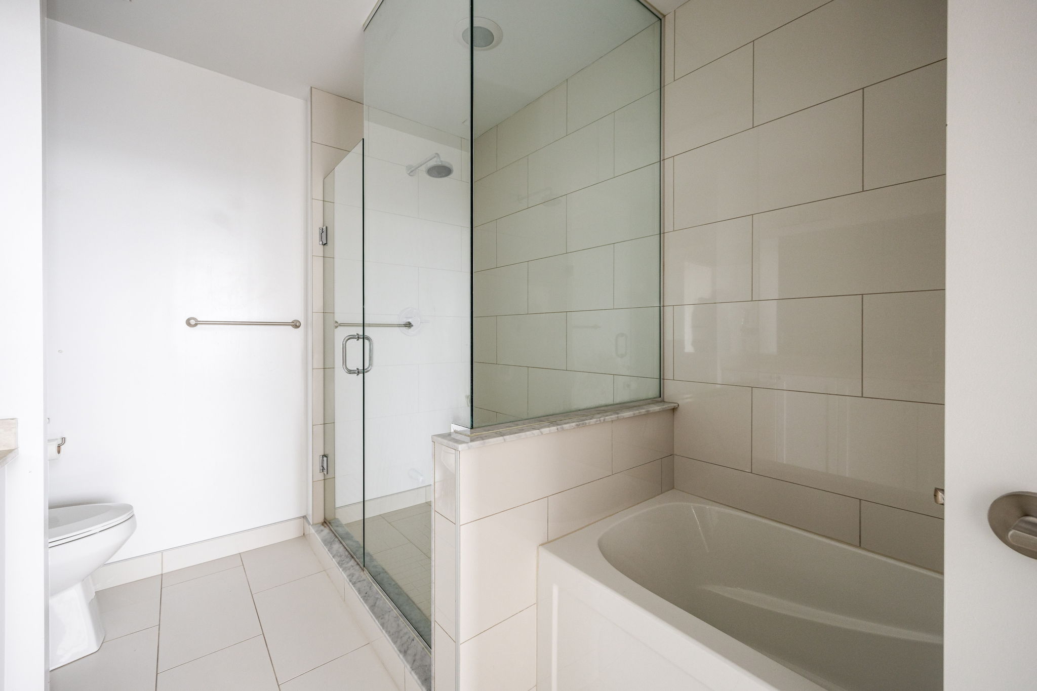 Toronto property showcase — delivered property photograph 17