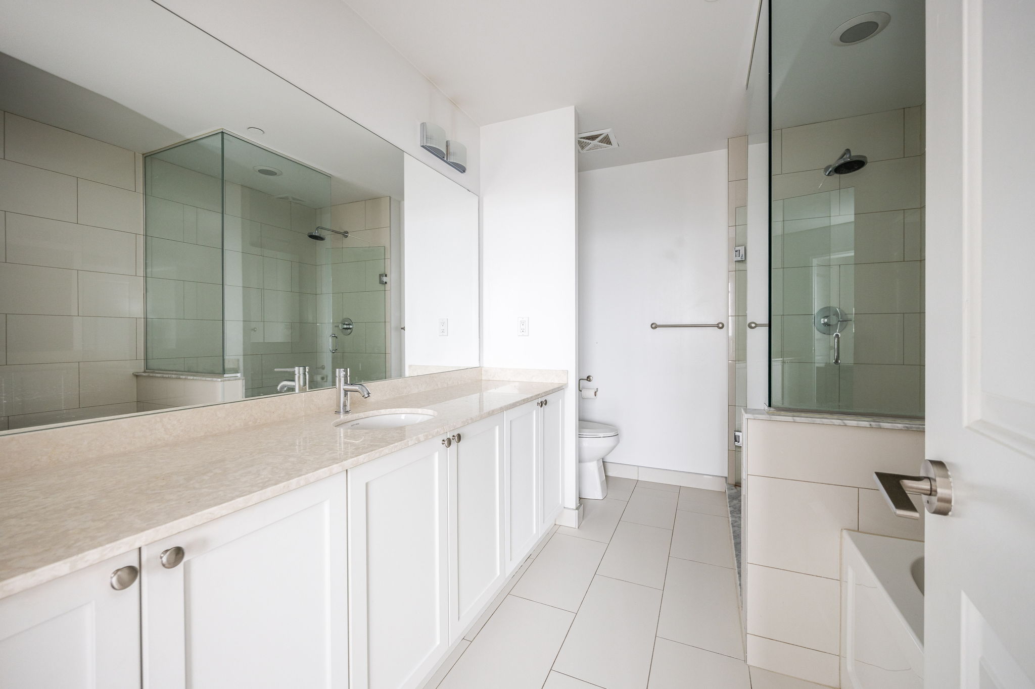 Toronto property showcase — delivered property photograph 16