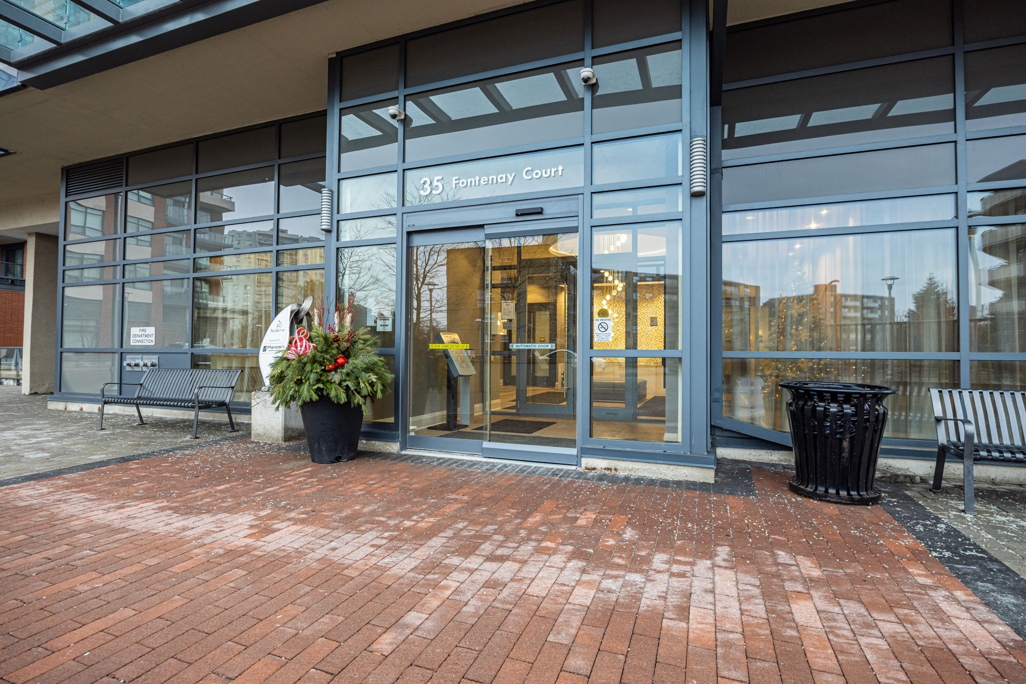 Toronto property showcase — delivered property photograph 3