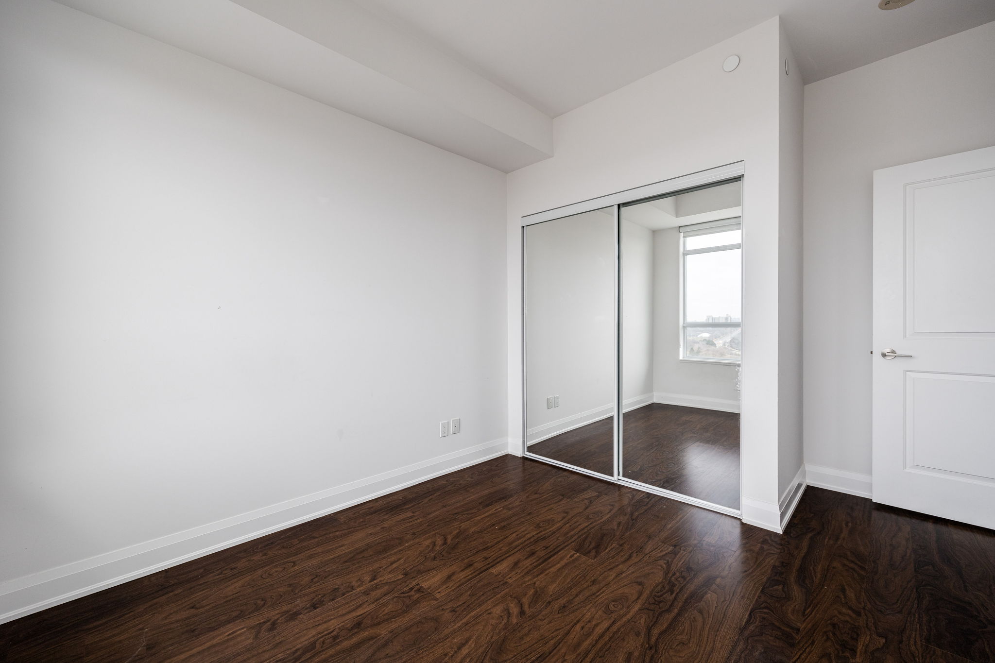 Toronto property showcase — delivered property photograph 19