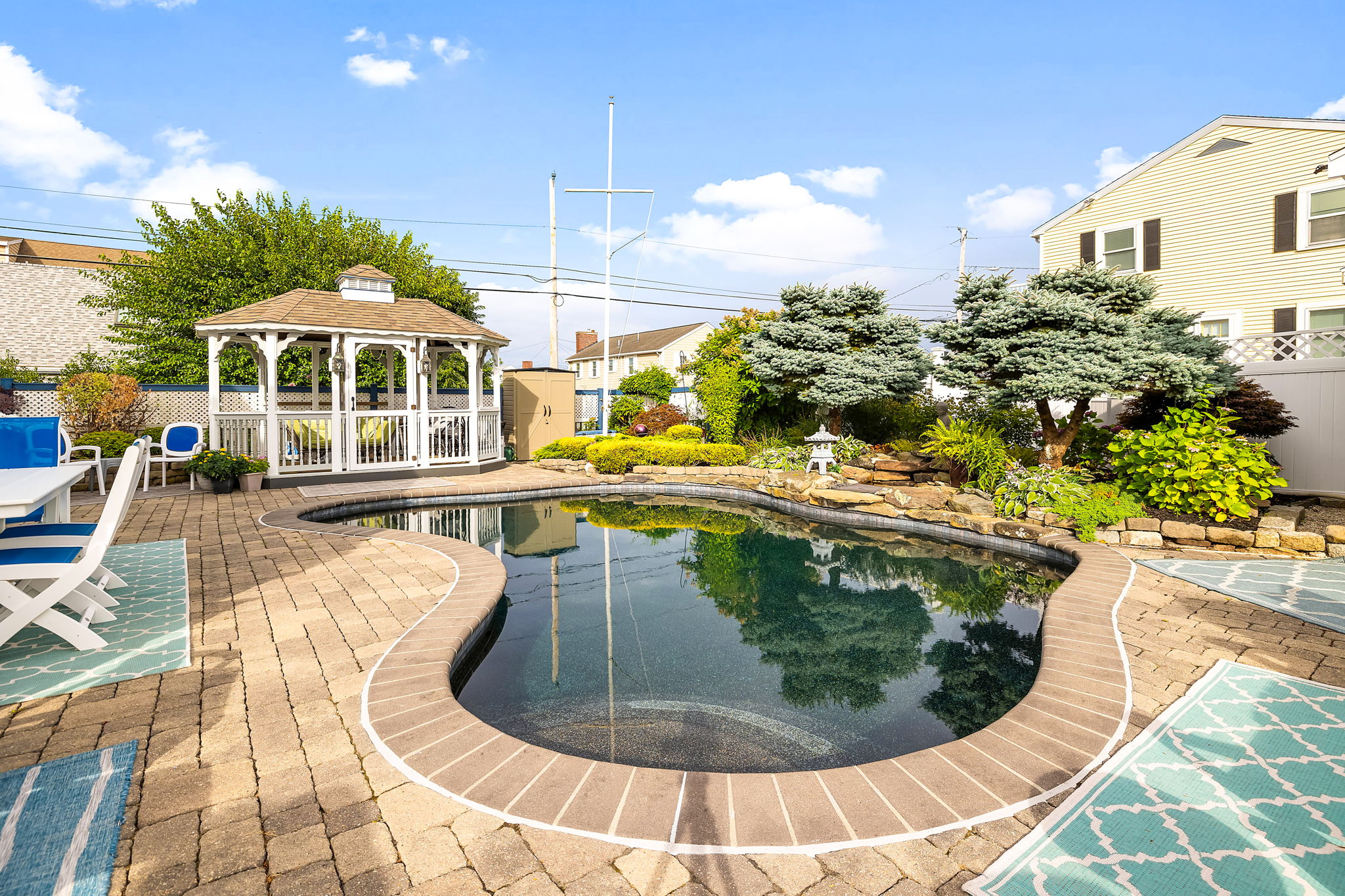 Pool & Gazebo