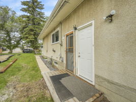  Photo 38