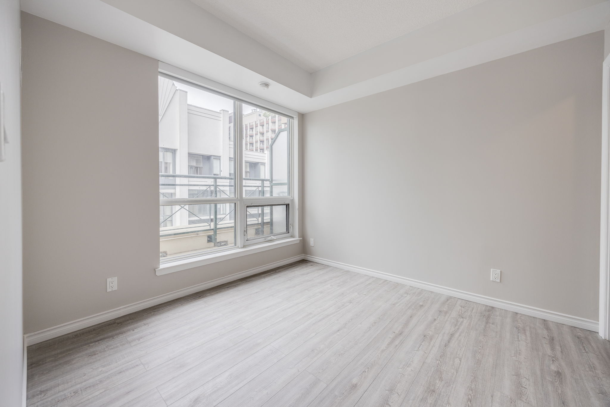 Toronto property showcase — delivered property photograph 11