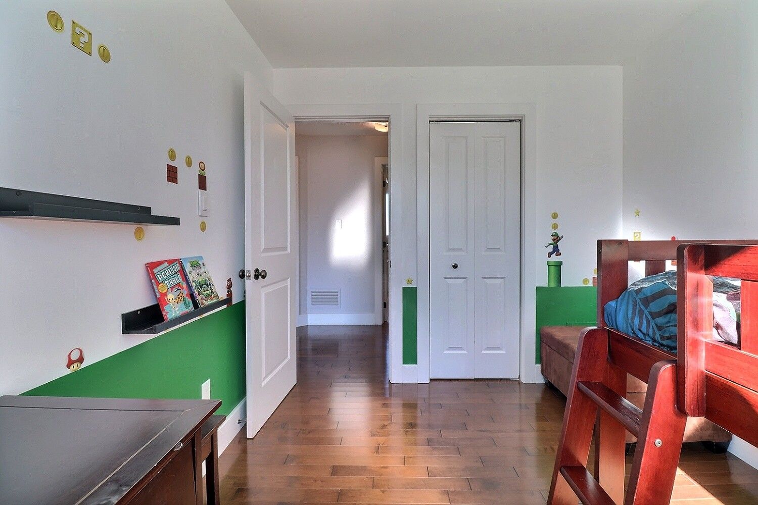  Photo 30