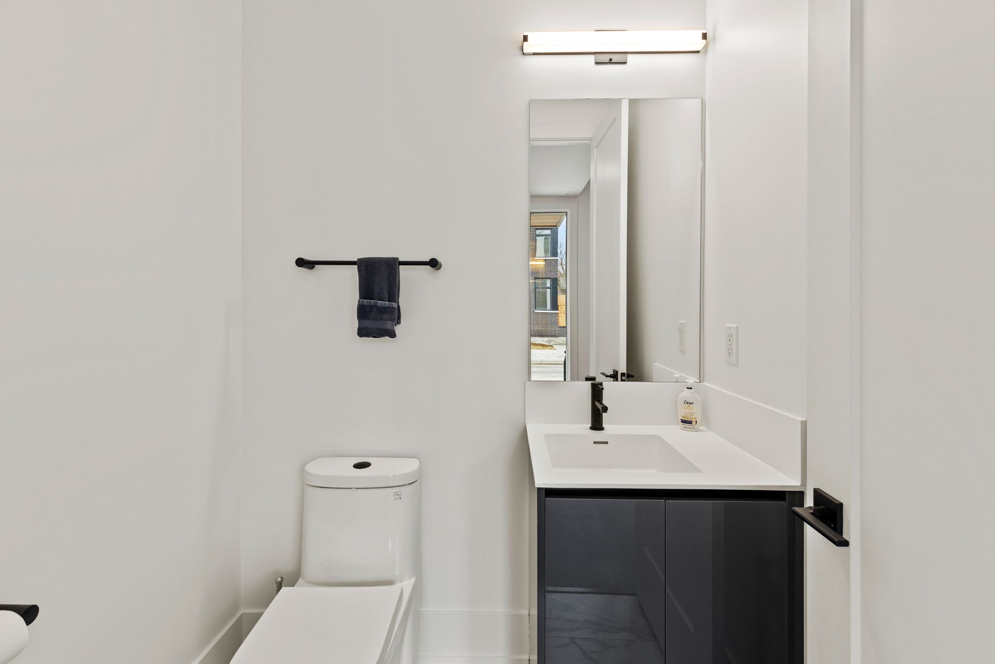 Mississauga property showcase — delivered property photograph 3