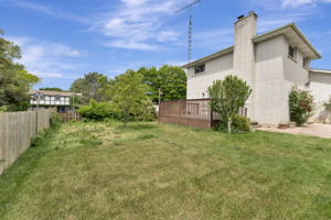  Photo 44
