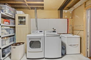  Photo 48