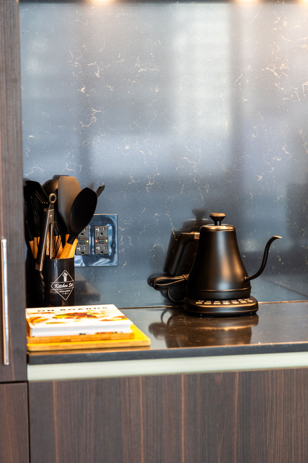 Toronto property showcase — delivered property photograph 12