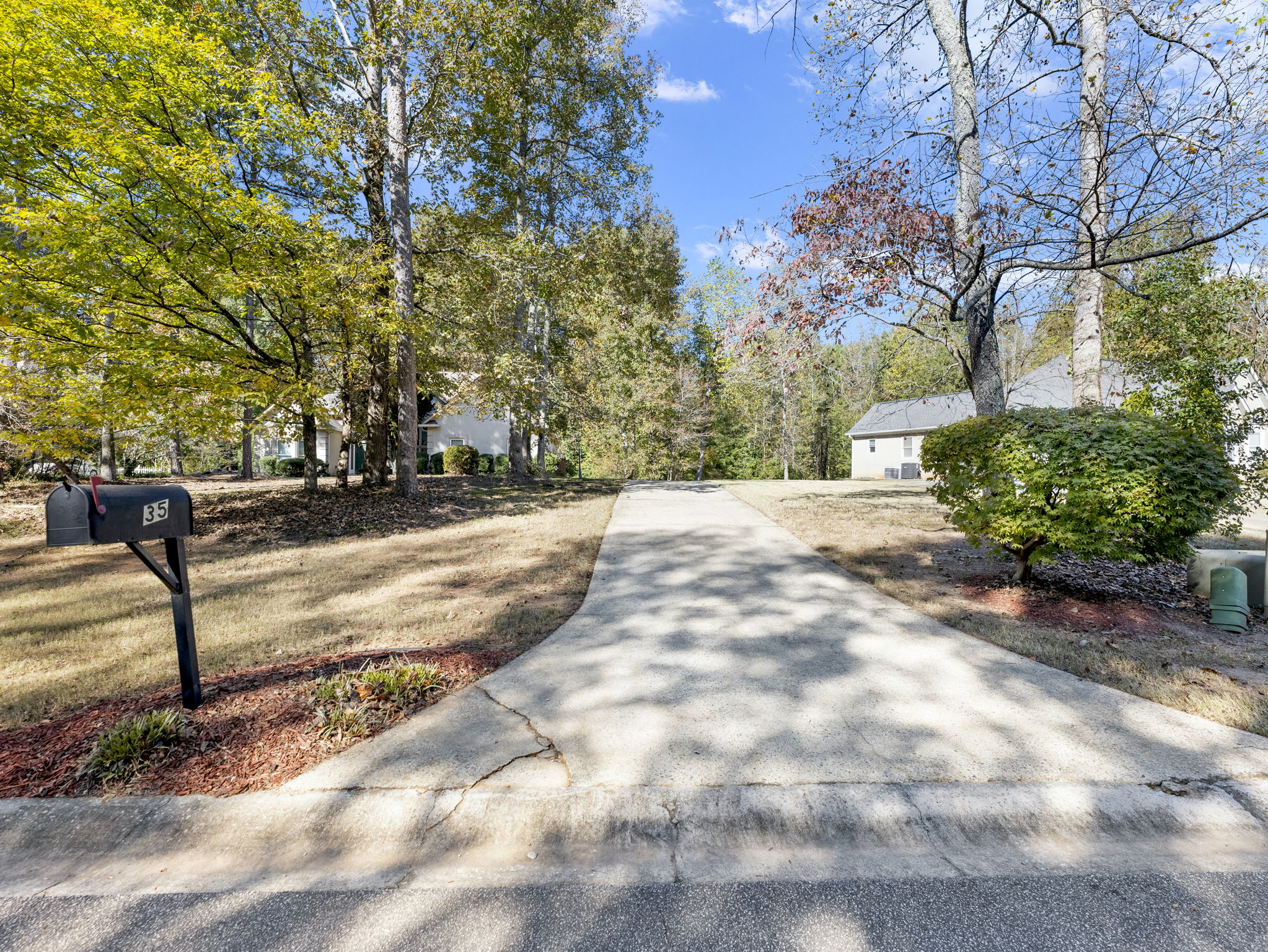 35 Mosby Woods Dr, Newnan, GA 30265 Moore Visions