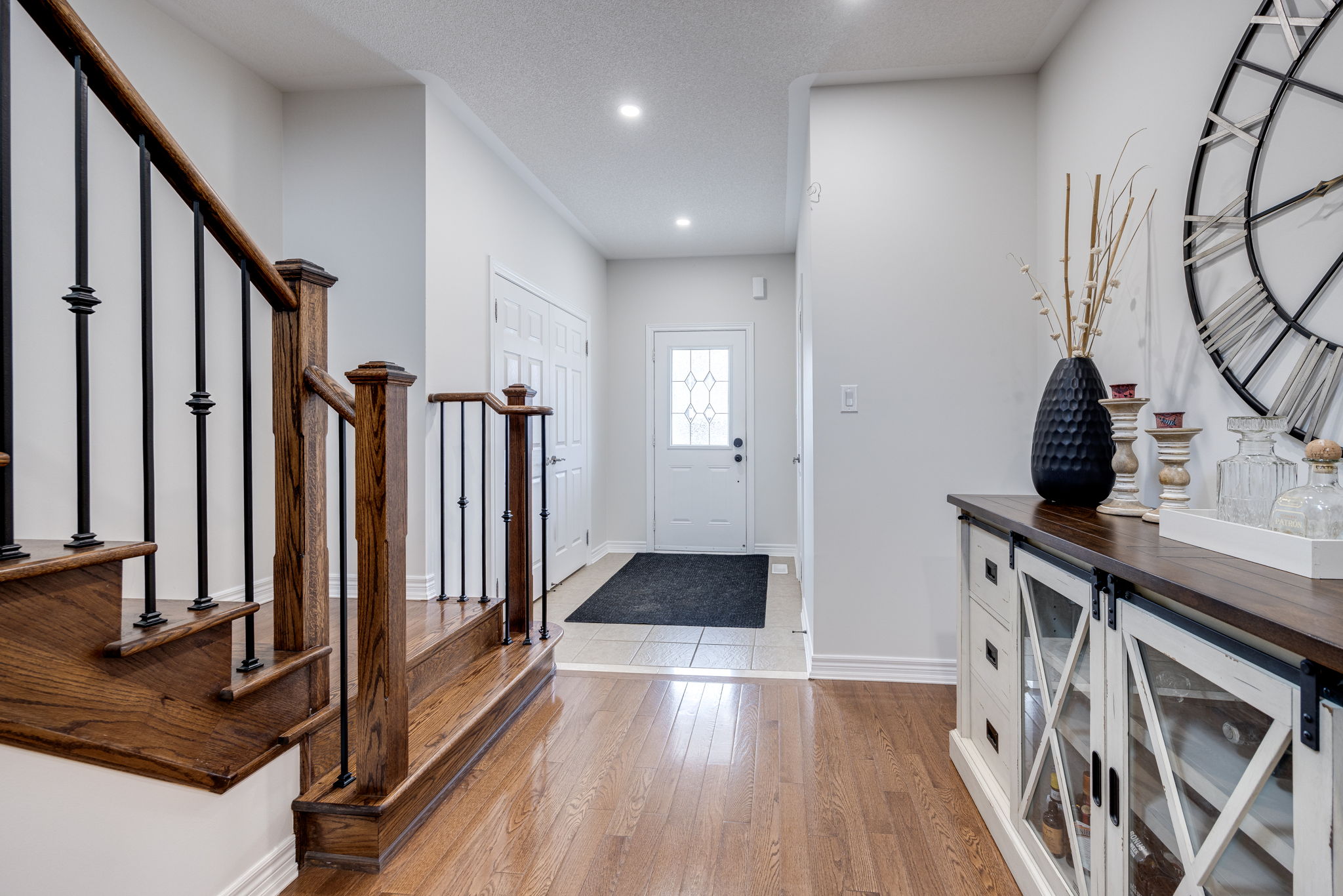 Bradford West Gwillimbury property showcase — delivered property photograph 6