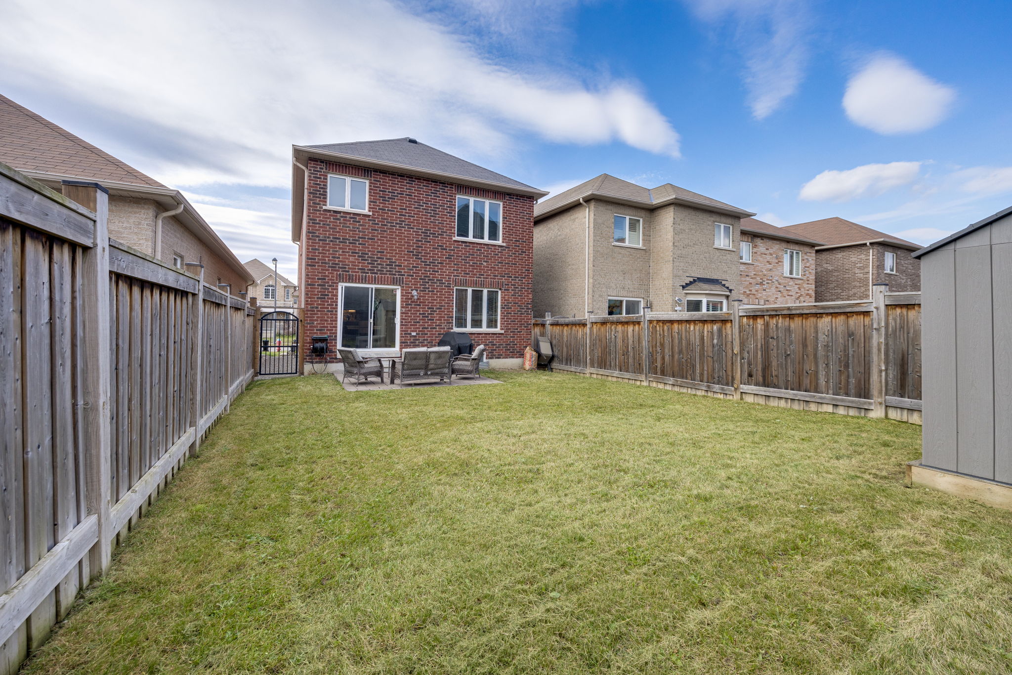 Bradford West Gwillimbury property showcase — delivered property photograph 38