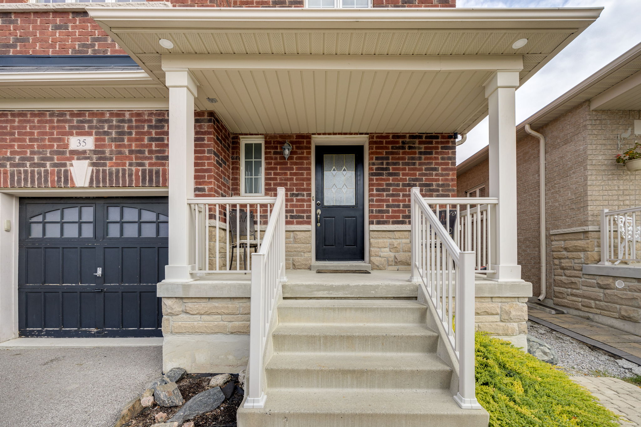 Bradford West Gwillimbury property showcase — delivered property photograph 3