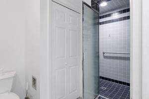  Photo 49