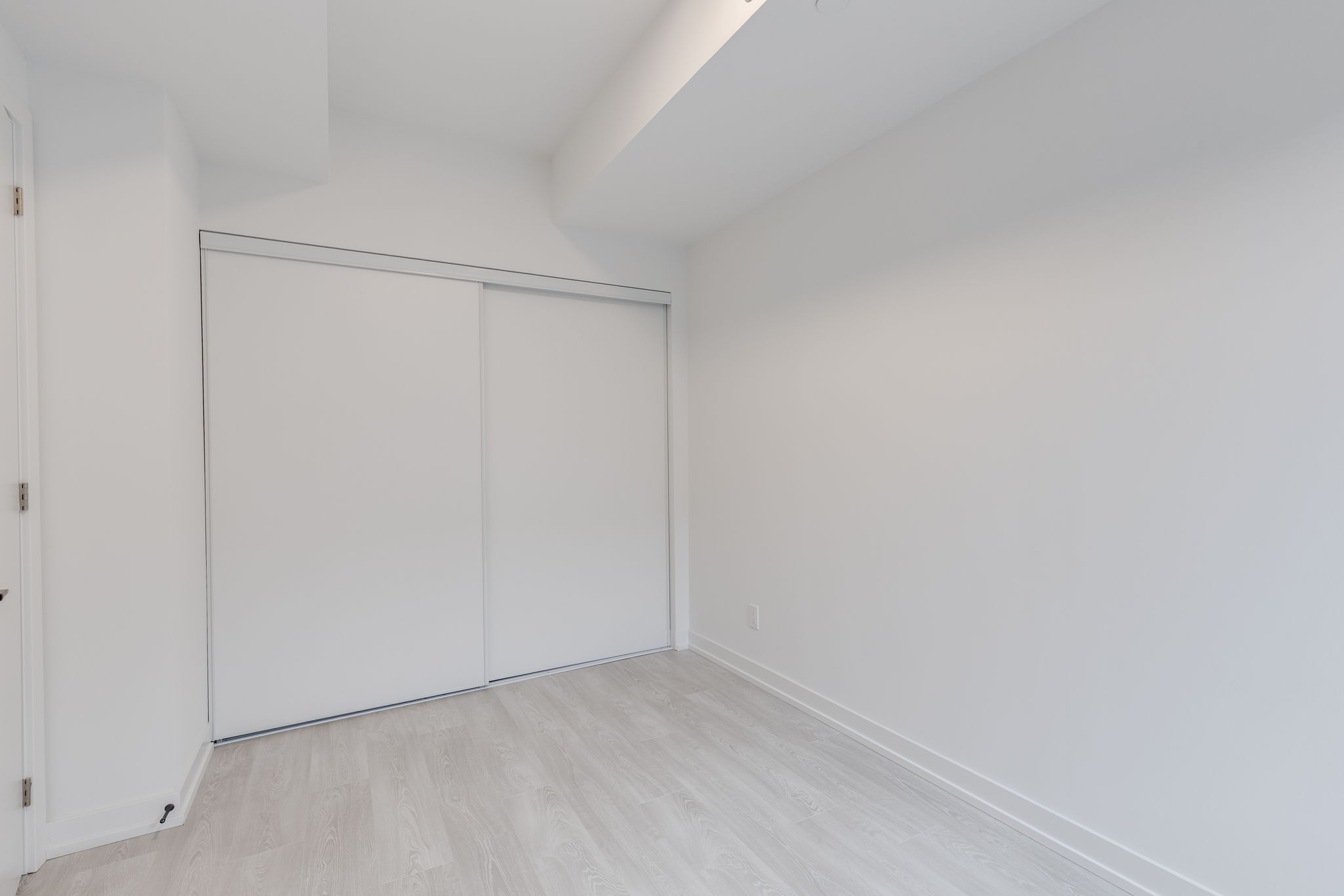 Toronto property showcase — delivered property photograph 13