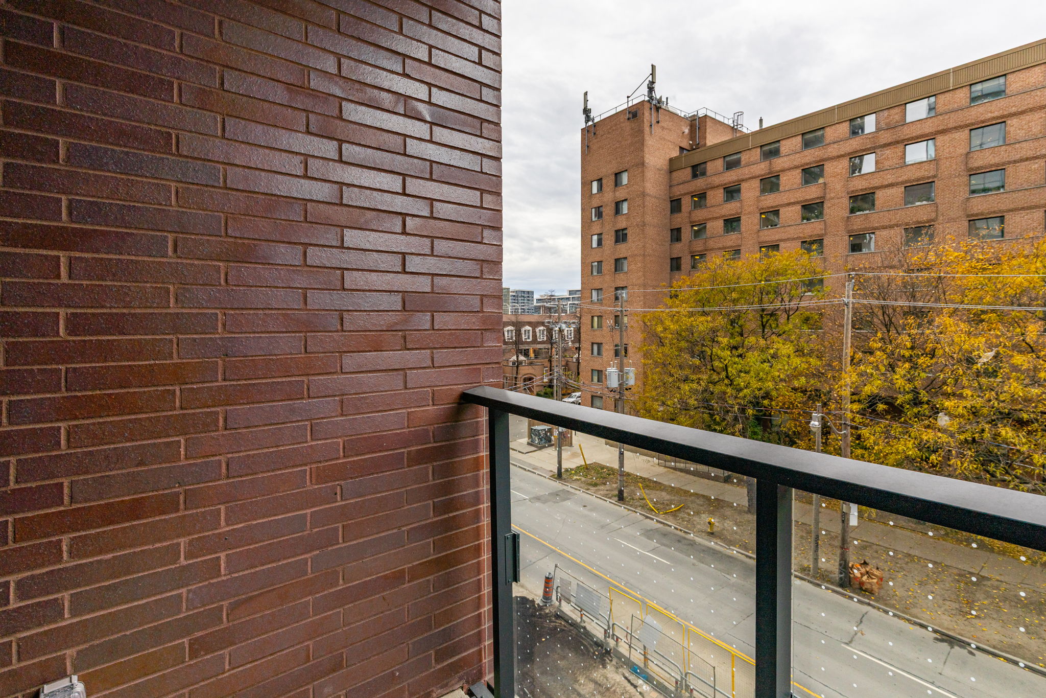 Toronto property showcase — delivered property photograph 22