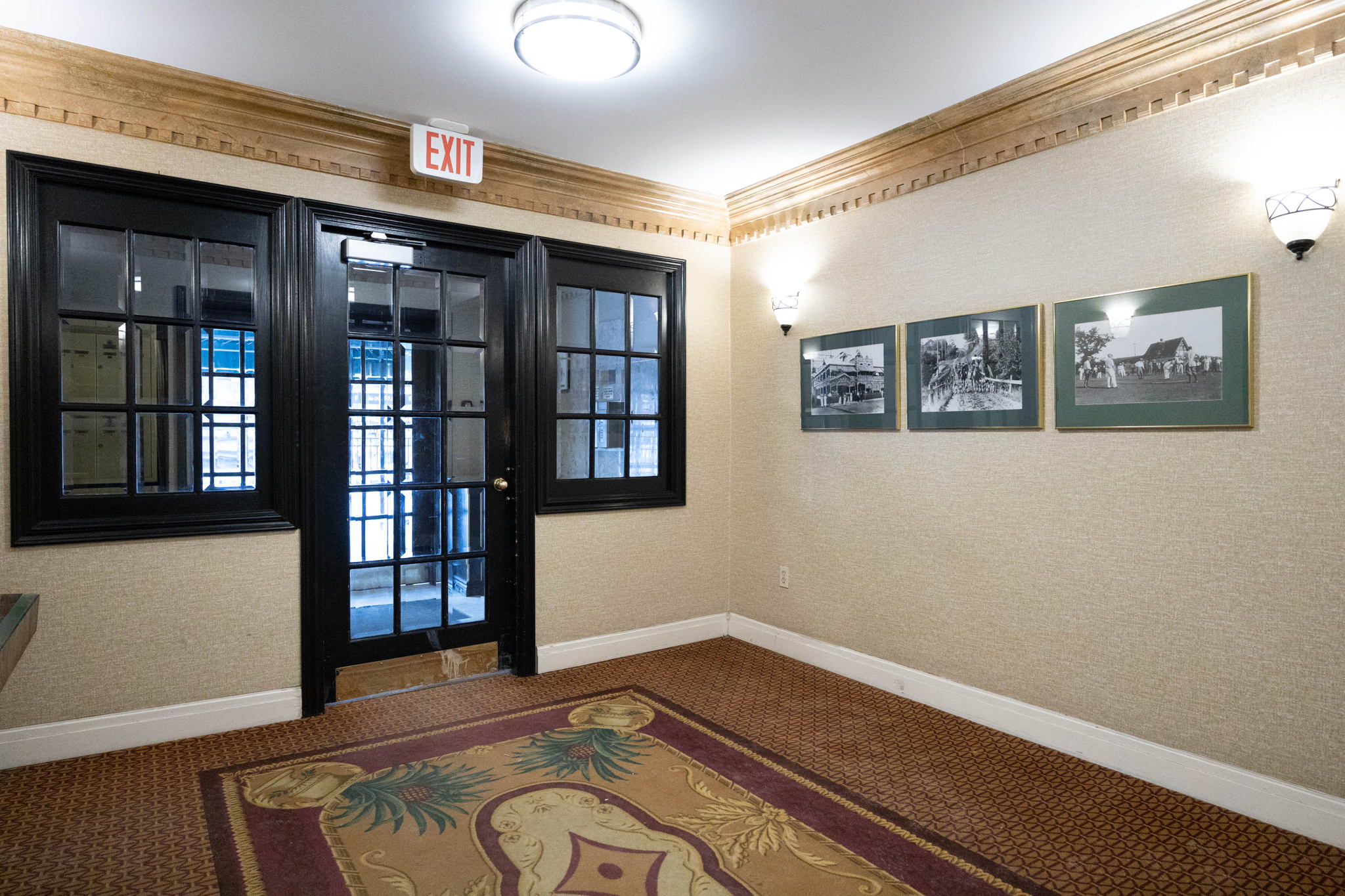 Toronto property showcase — delivered property photograph 44