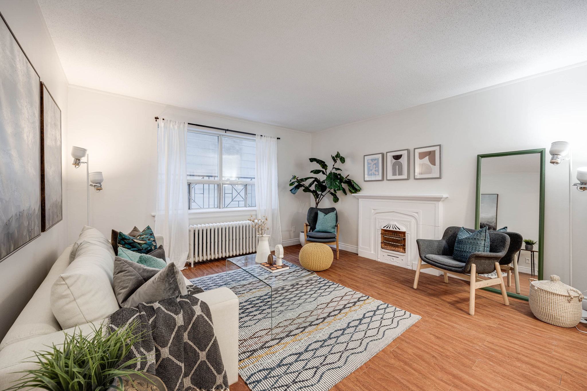 Toronto property showcase — delivered property photograph 3