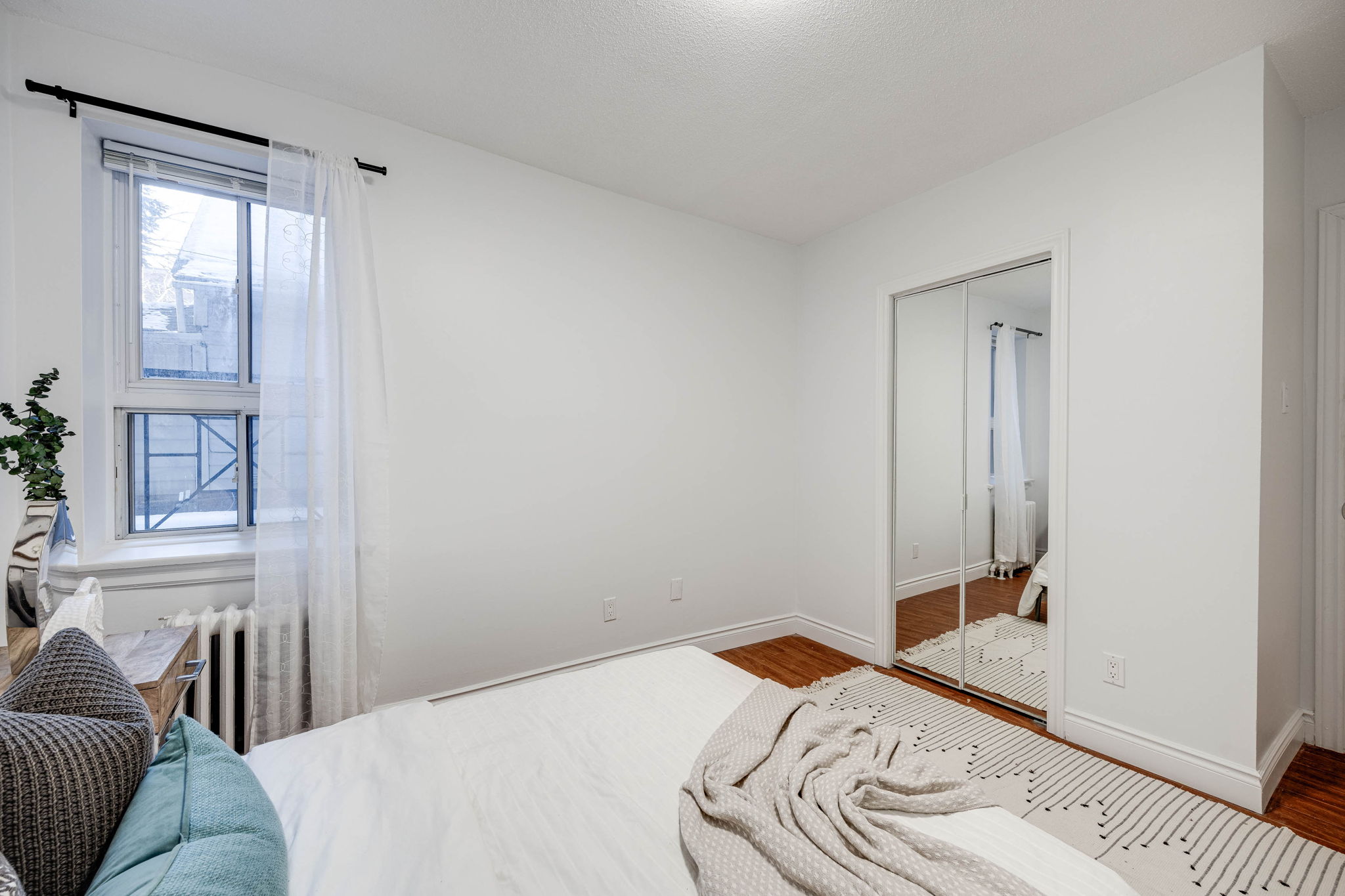 Toronto property showcase — delivered property photograph 18