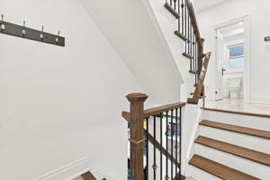  Photo 52