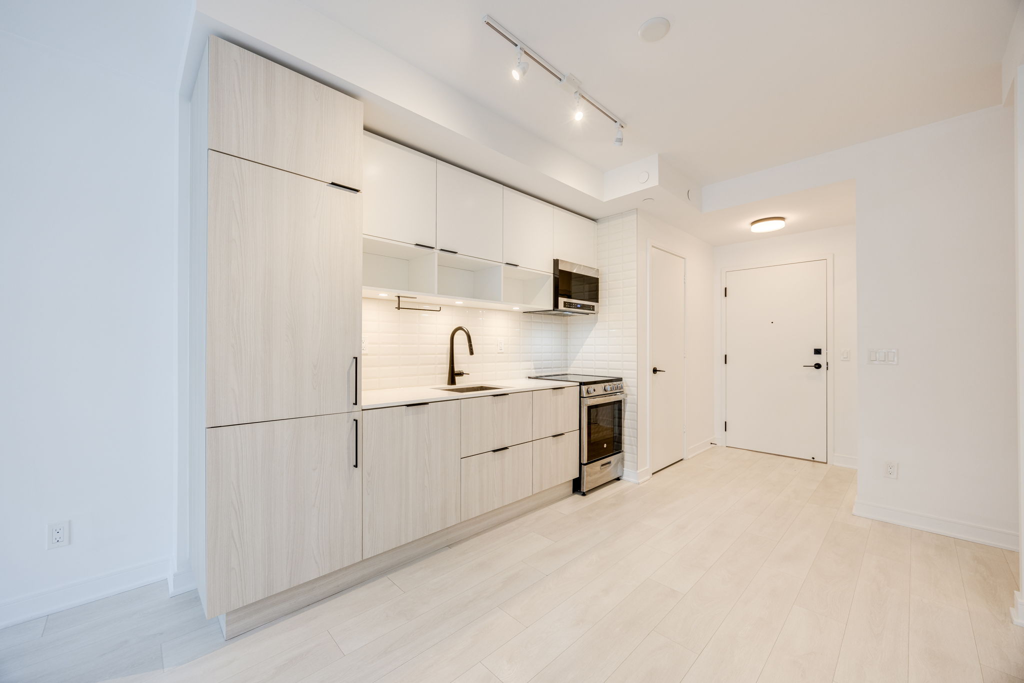 Toronto property showcase — delivered property photograph 7