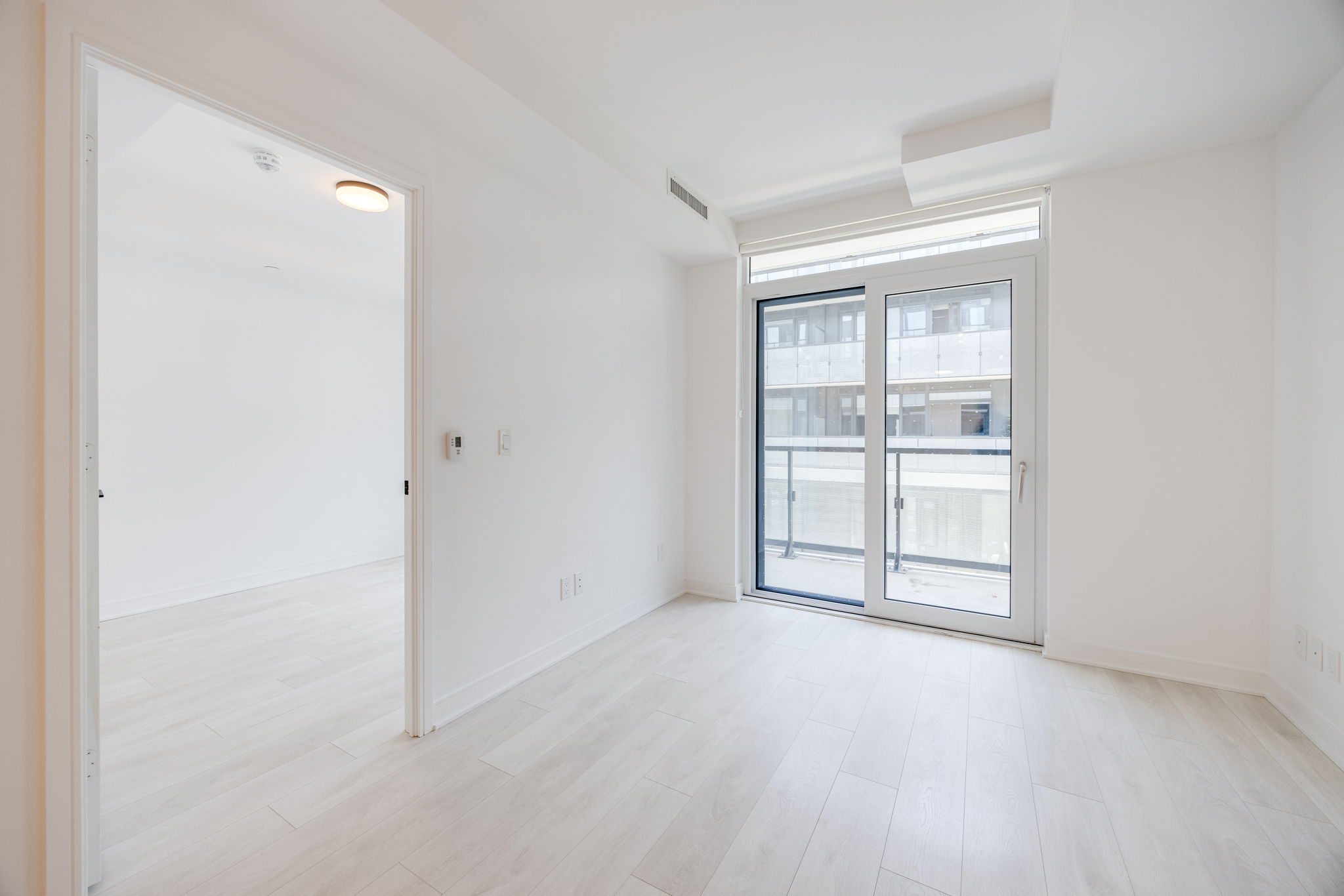 Toronto property showcase — delivered property photograph 9