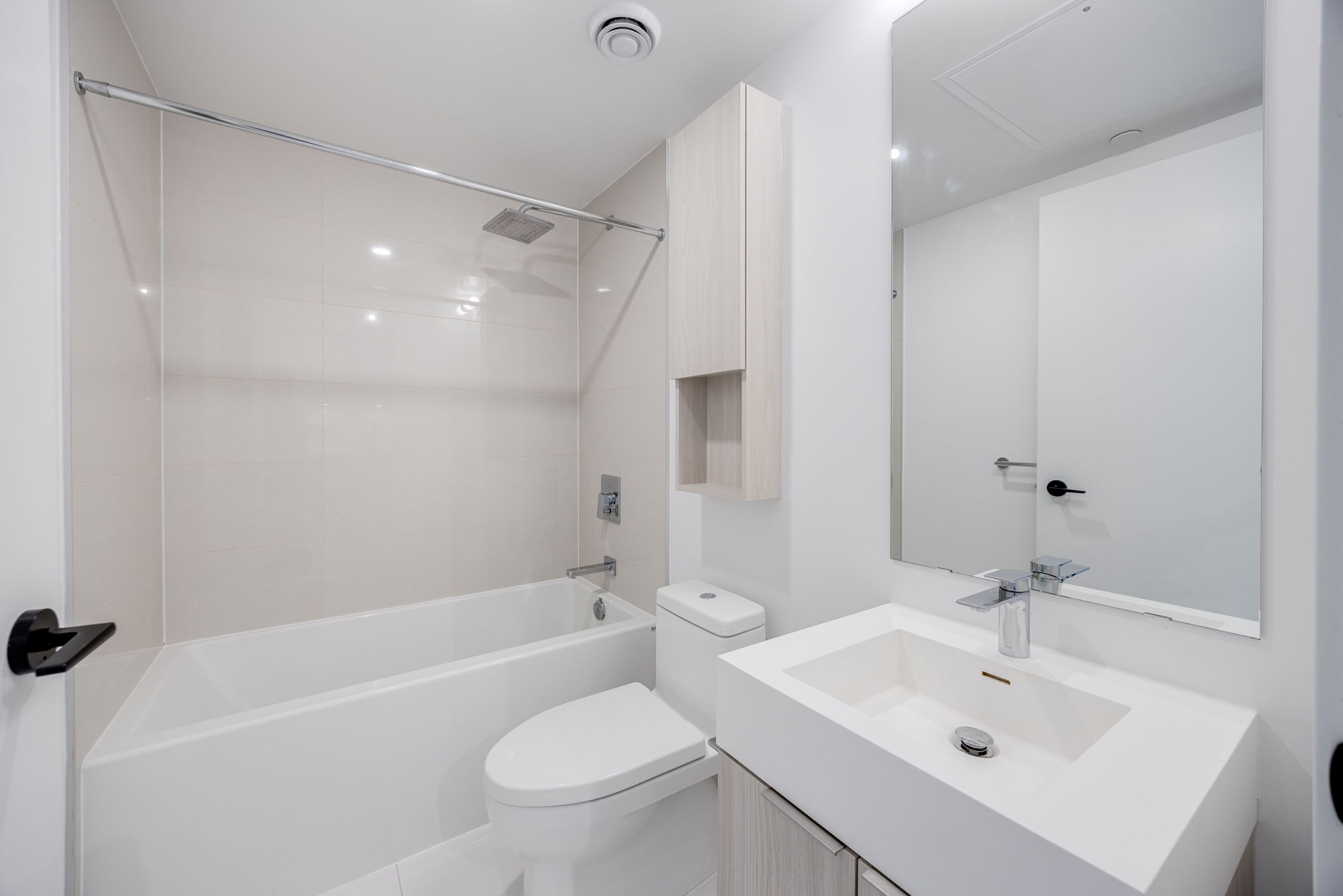 Toronto property showcase — delivered property photograph 14