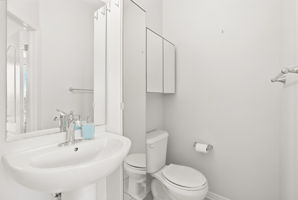  Photo 35