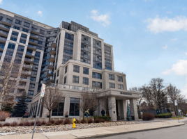 35 Saranac Blvd 224, Toronto ON