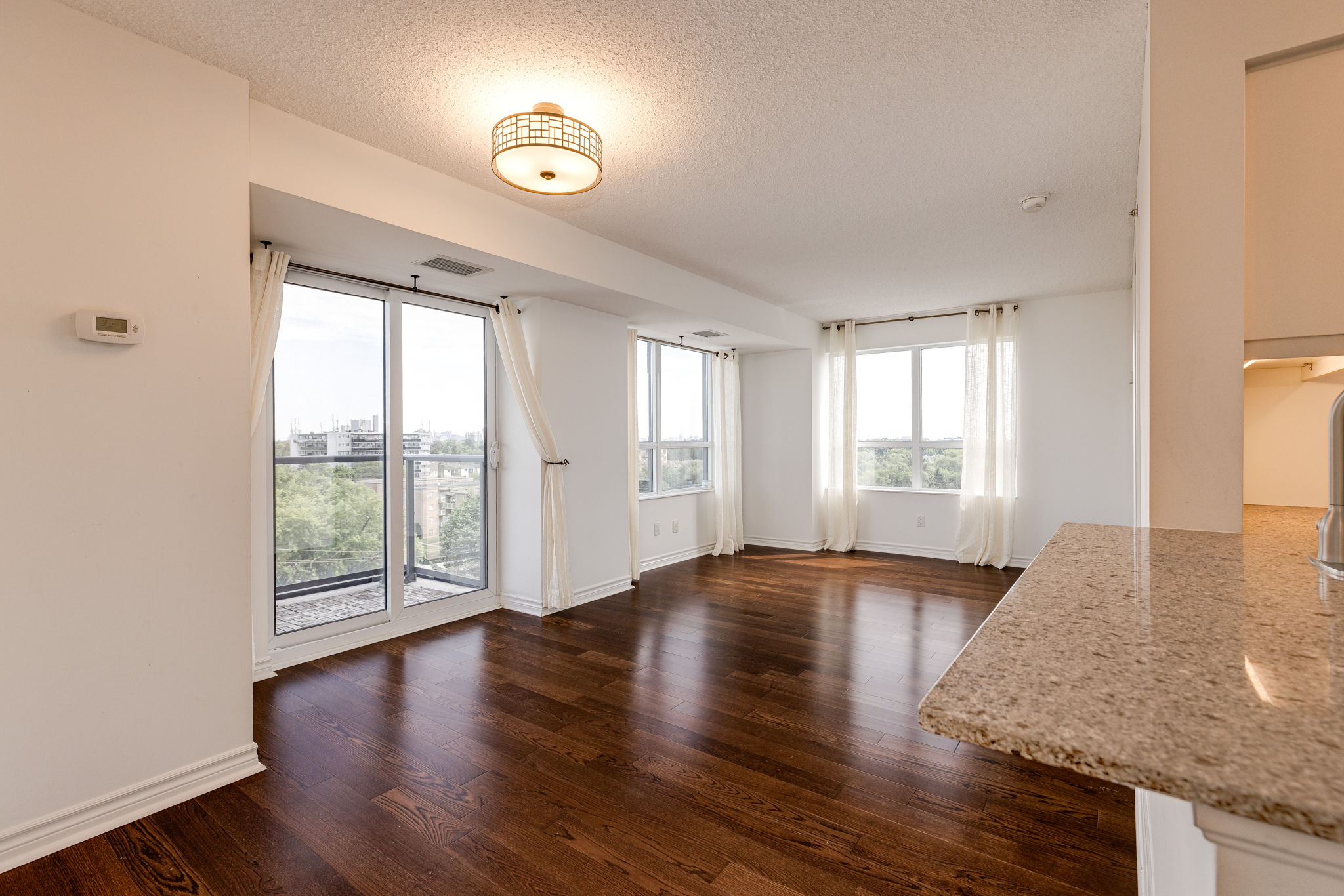 Toronto property showcase — delivered property photograph 9