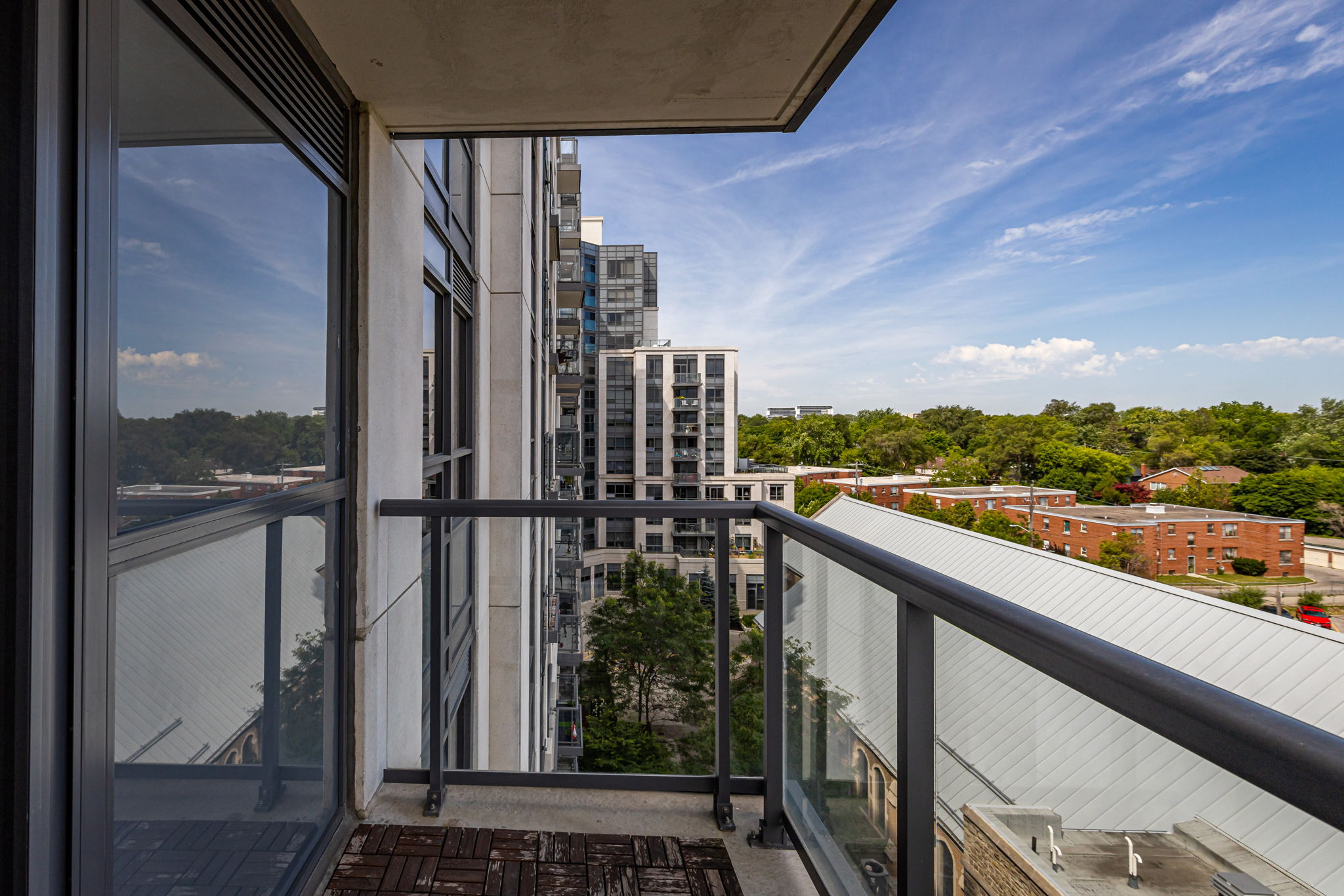 Toronto property showcase — delivered property photograph 25
