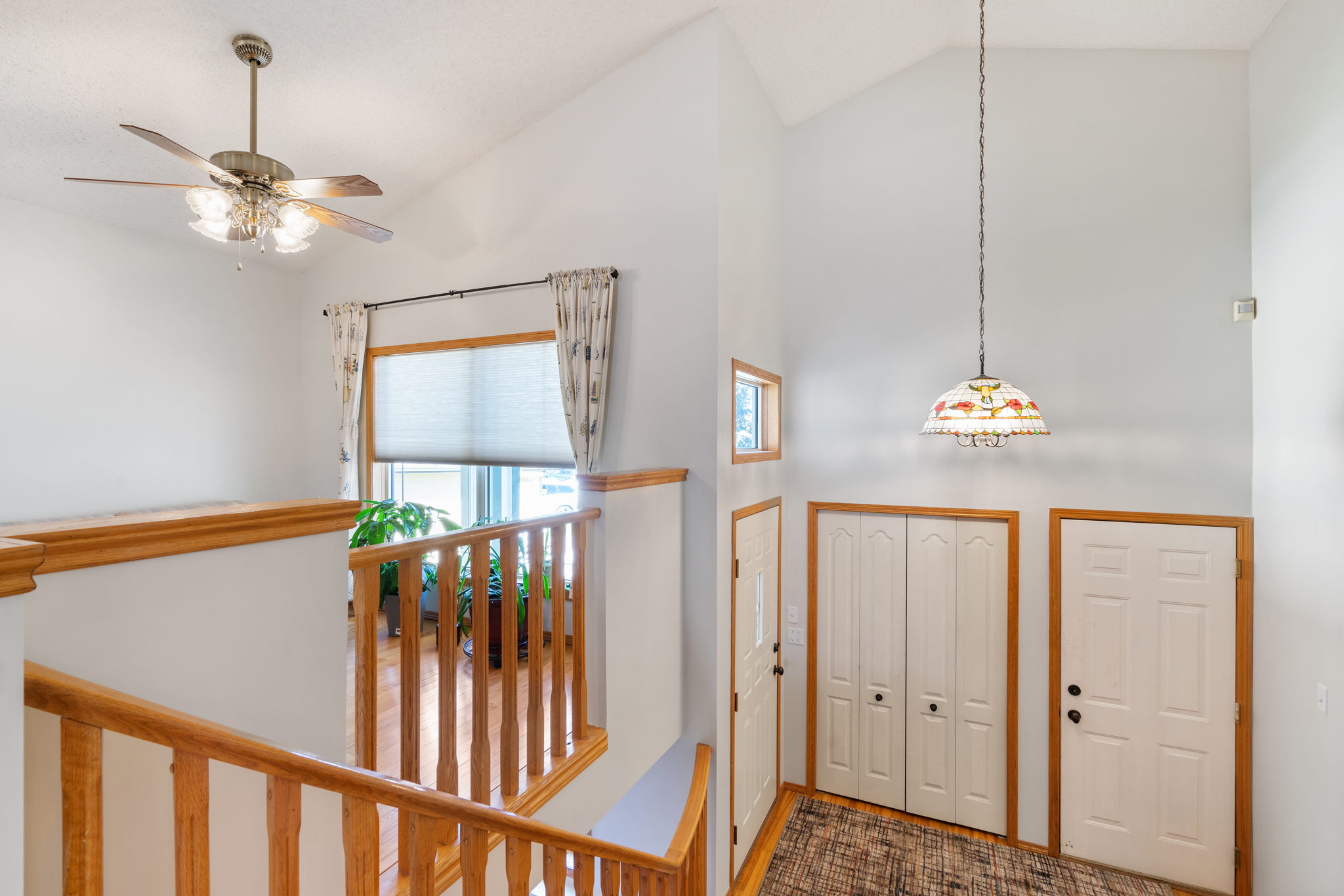 35 Somerset Square SW, Calgary, AB T2Y 3C7, Canada Photo 11