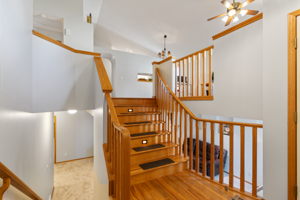35 Somerset Square SW, Calgary, AB T2Y 3C7, Canada Photo 7
