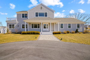 35 Starboard Rd, Bourne, MA 02532, USA Photo 1