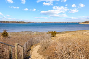 35 Starboard Rd, Bourne, MA 02532, USA Photo 28