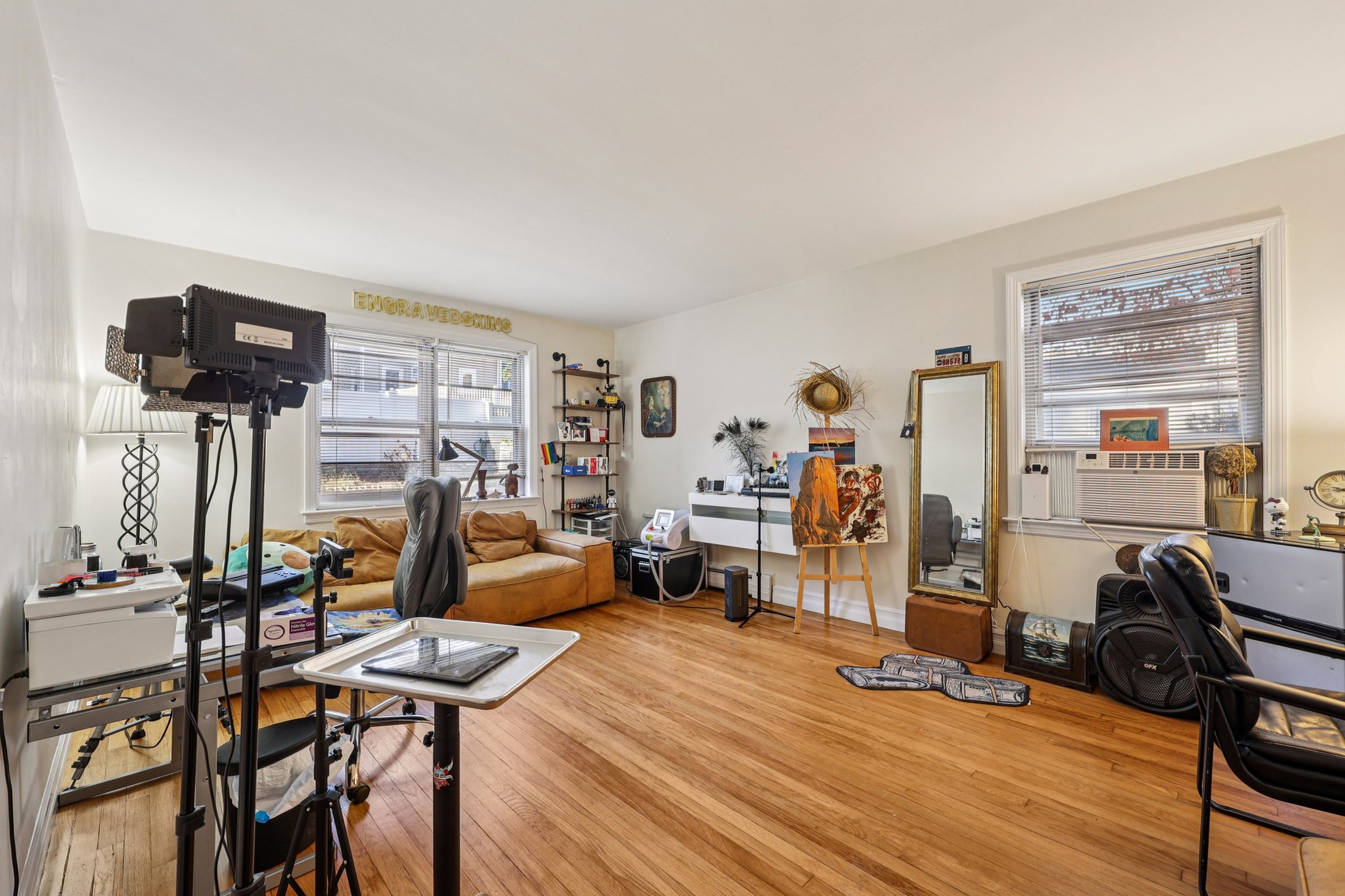 Sterling Ave-S2210-011.jpg