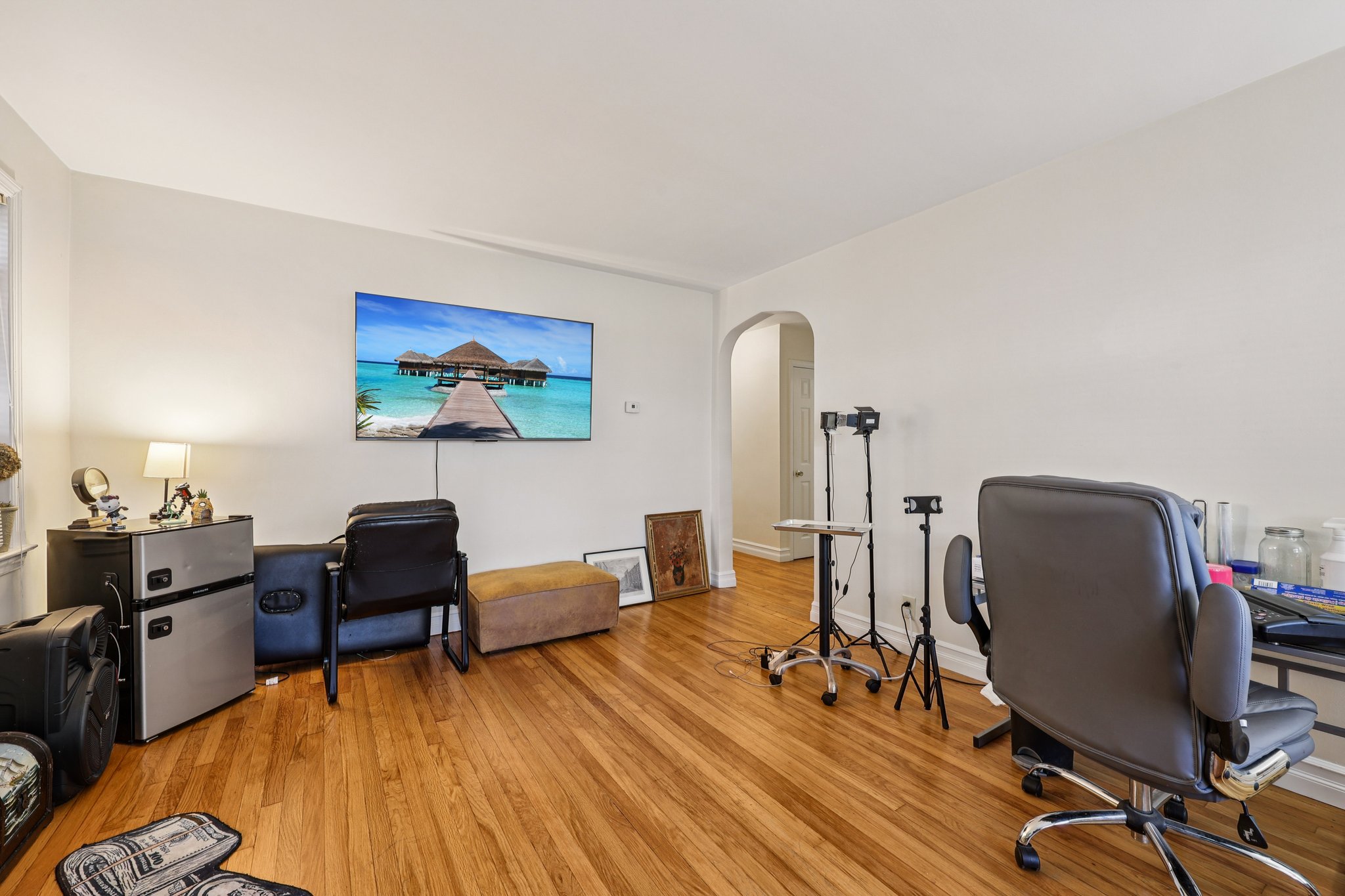 Sterling Ave-S2210-013.jpg