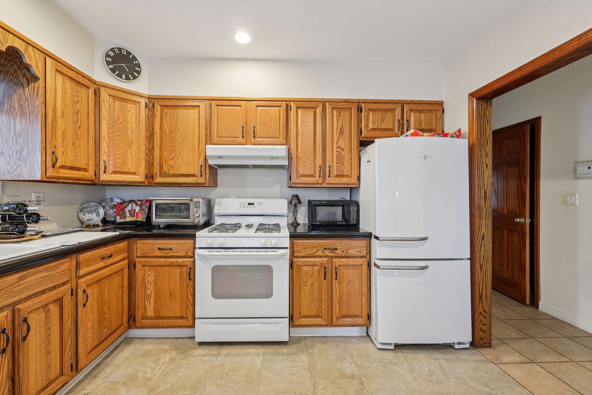 Sterling Ave-S2410-009