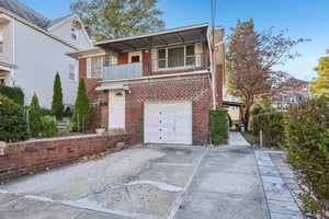 Sterling Ave-S2210-002.jpg