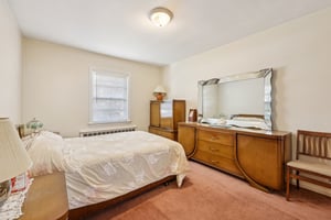 Sterling Ave-S2210-036.jpg