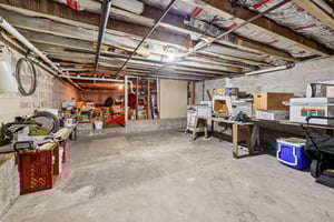 Sterling Ave-S2210-039.jpg