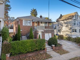 Sterling Ave-S2210-048.jpg