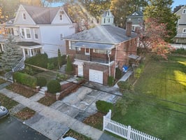 Sterling Ave-S2210-052.jpg