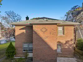 Sterling Ave-S2210-060.jpg