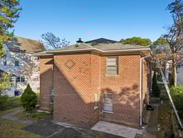 Sterling Ave-S2210-061.jpg