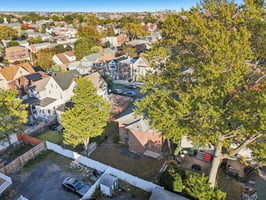 Sterling Ave-S2210-067.jpg