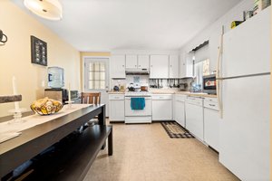 35 Summit St, Arlington, MA 02474, USA Photo 14