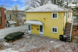 35 Summit St, Arlington, MA 02474, USA Photo 5