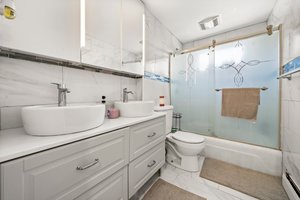 35 Summit St, Arlington, MA 02474, USA Photo 11